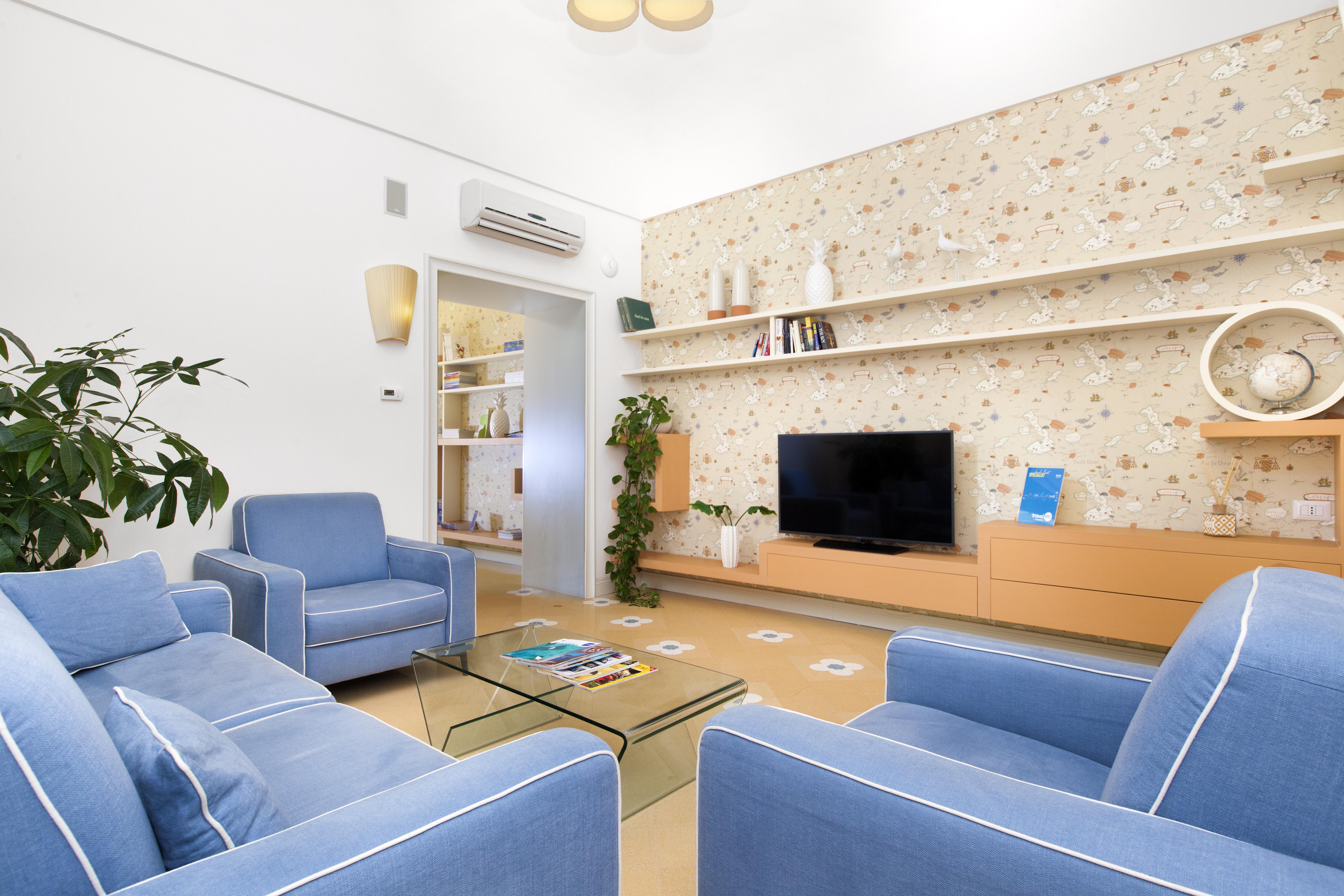 Unconventional Sorrento Coast Hotel Sant'Agnello Exterior photo
